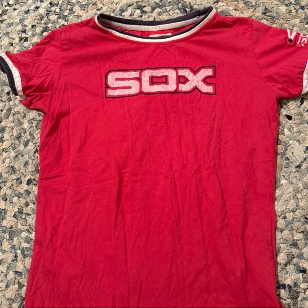 Red, white, navy Chicago White Sox cotton tee